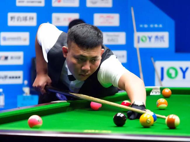 而是在吸引 而是在吸引